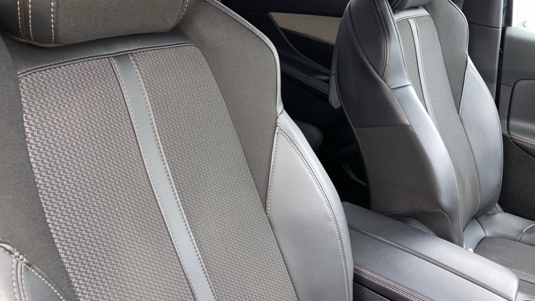 Peugeot 5008 1.2 PureTech GT 5dr Petrol Estate